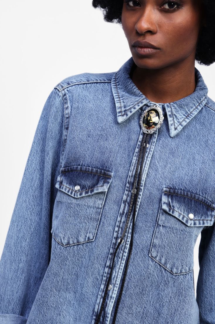 Camicia in denim con colletto classico e bottoni