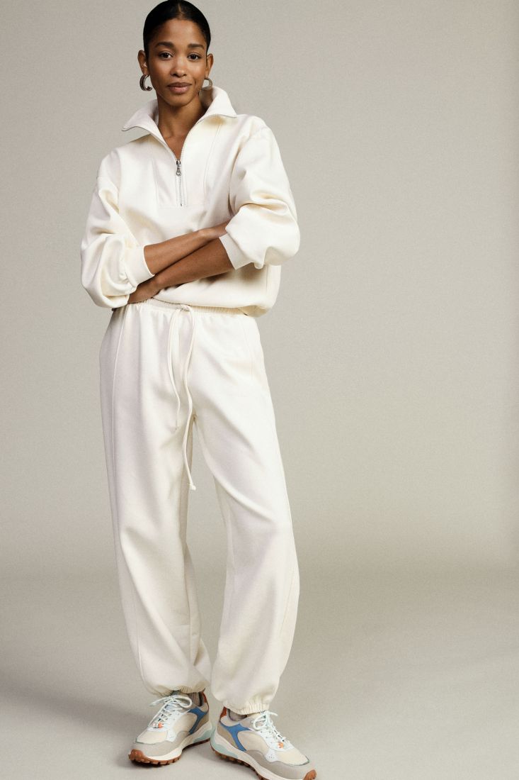 Trousers jogging fit con coulisse e fondo elastico