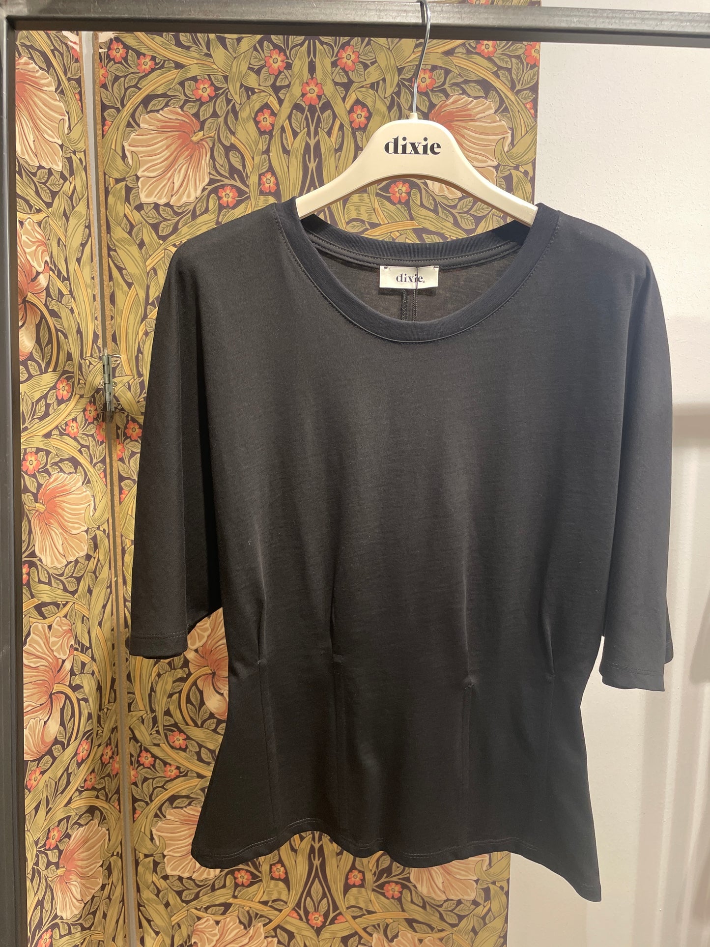 T-shirt bustino