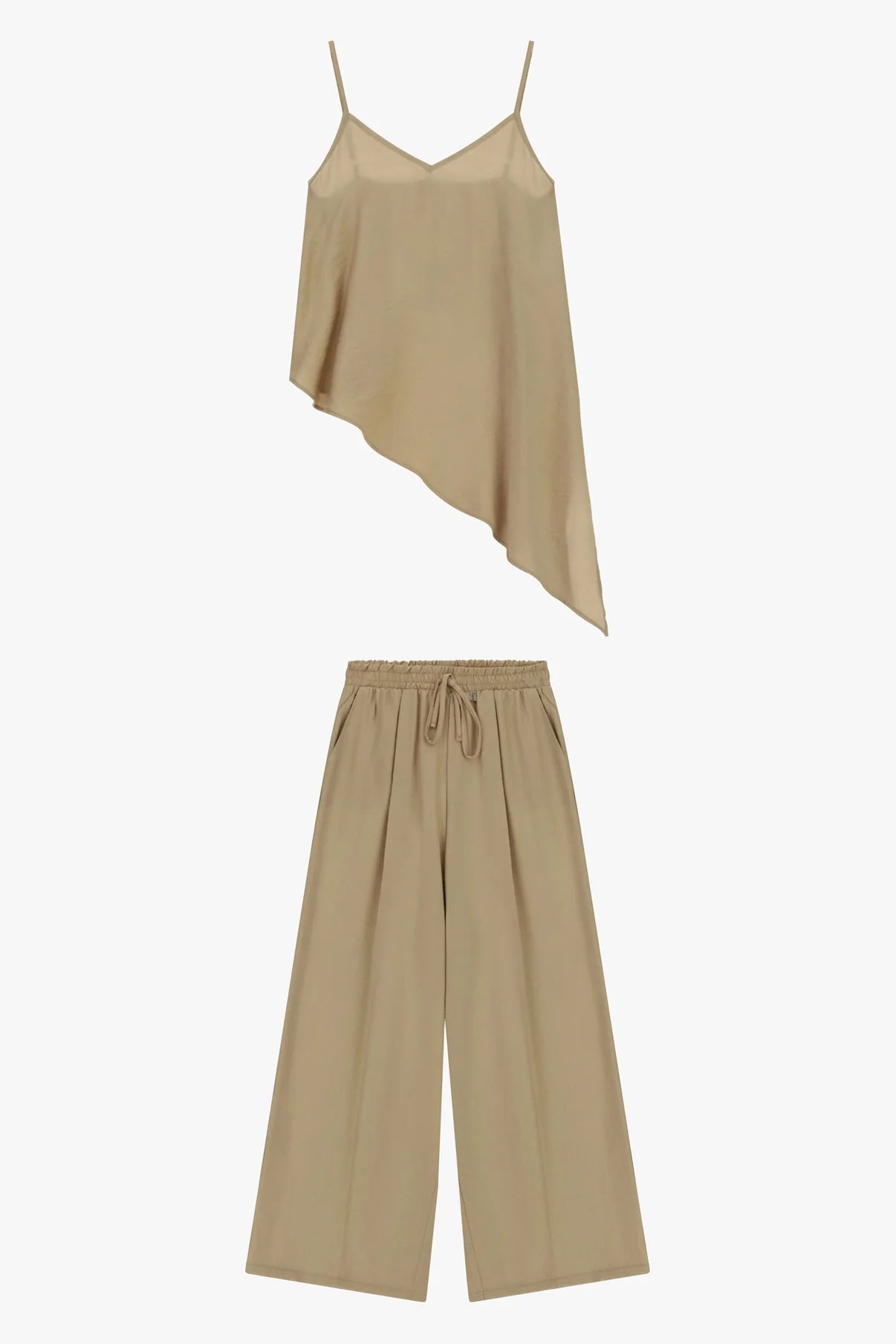 COMPLETO CON TOP ASIMMETRICO E PANTALONI AMPI