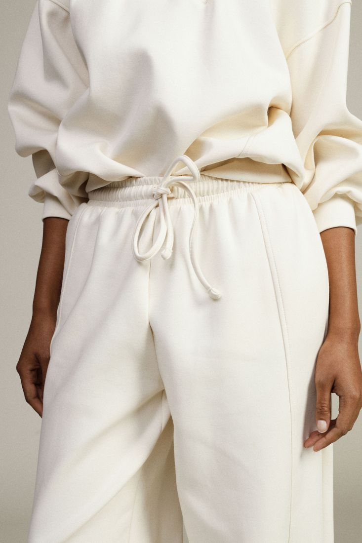 Trousers jogging fit con coulisse e fondo elastico