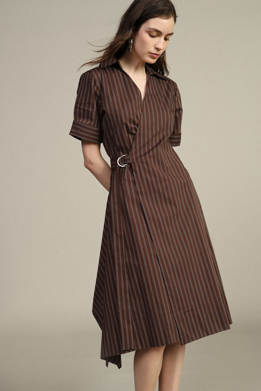 Abito midi a righe con scollo a v e cintura