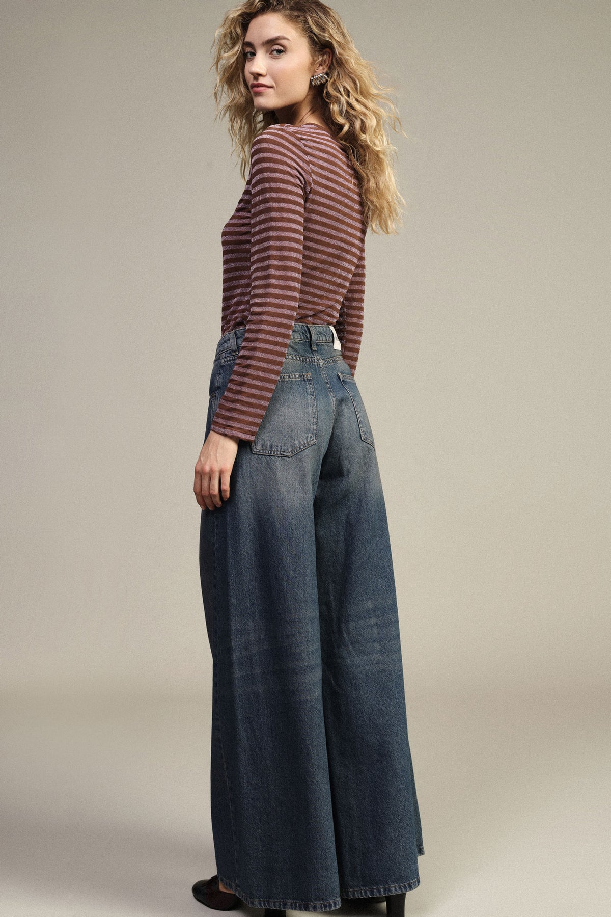 LOLA Jeans palazzo vita alta con cinque tasche